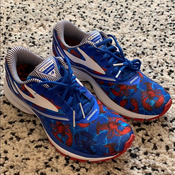 brooks adrenaline lobster